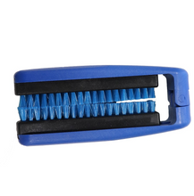 Load image into Gallery viewer, BluGator "The Seatbelt Brush"